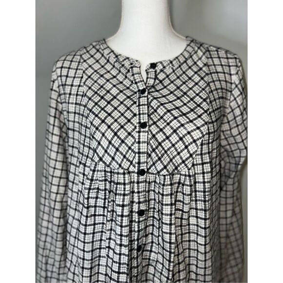 Women’s St. John’s Bay Button Down Blouse Top LARGE - Picture 1 of 8